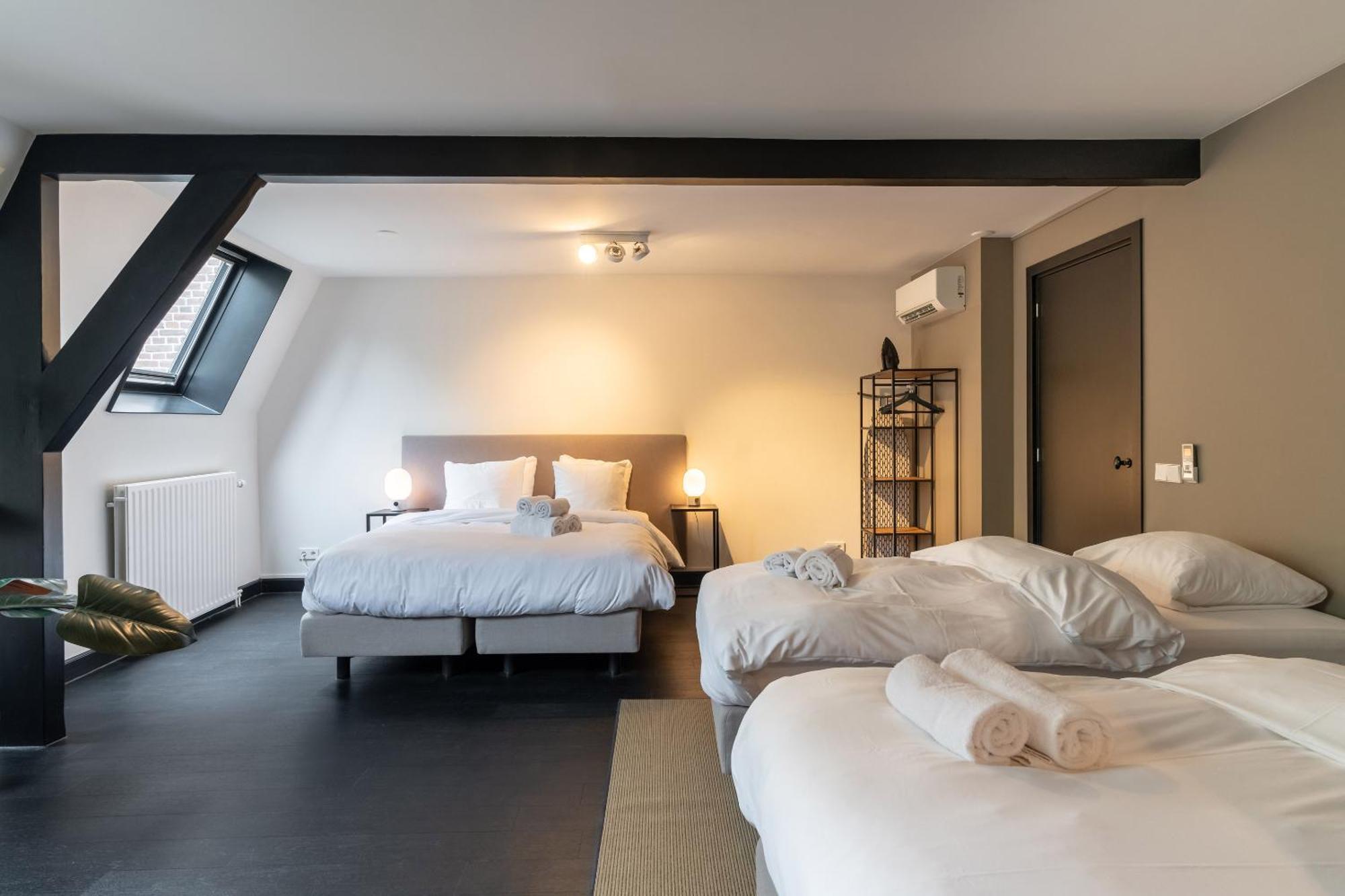 The Hunfeld Hotel Utrecht Bagian luar foto