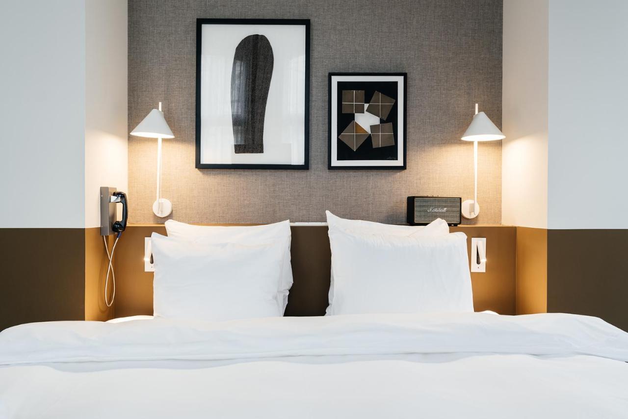 The Hunfeld Hotel Utrecht Bagian luar foto